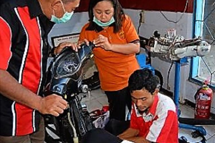 Program Keahlian Ganda Butuh Praktik Mengajar Realistik